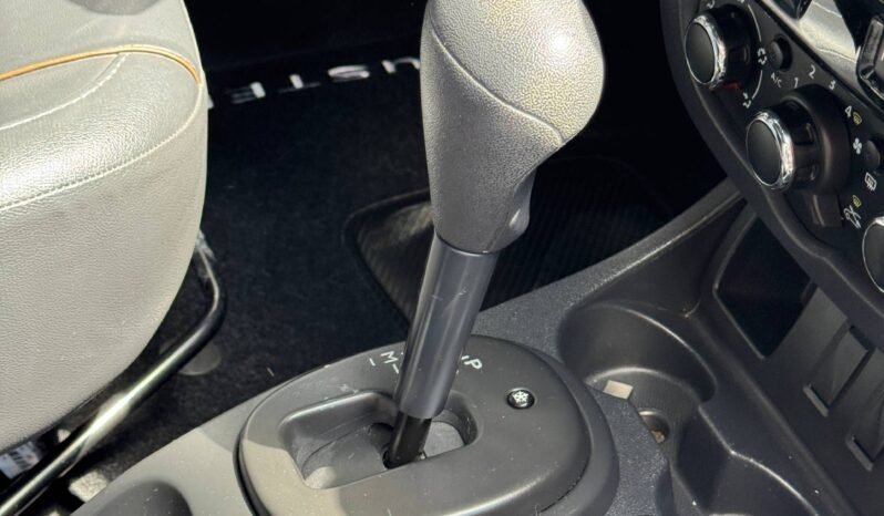 
								RENAULT DUSTER DYNAMIQUE AT 4X2 2.0 full									