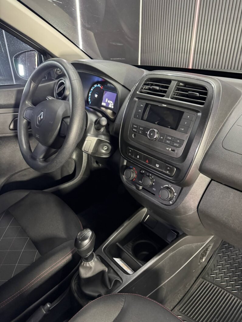 
								RENAULT KWID ZEN MT 1.0 full									
