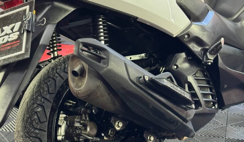 
								YAMAHA NMAX 155 GPD155-A CONNECTED full									