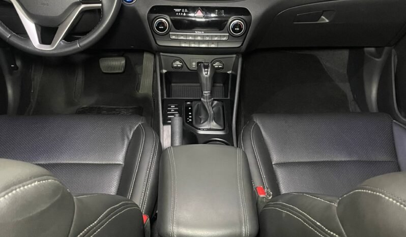 
								HYUNDAI NEW TUCSON PREMIUM AT 2.0 4×2 full									