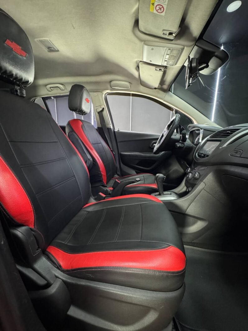 
								CHEVROLET TRACKER LS AT 1.8 4X2 full									