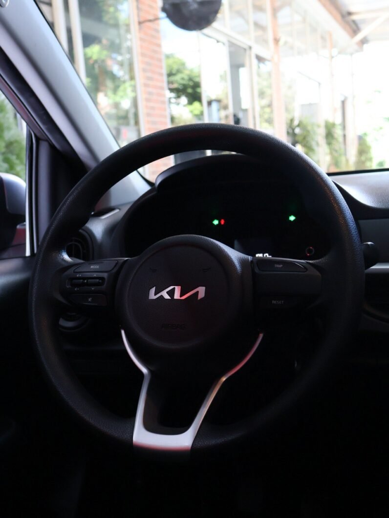
								KIA PICANTO VIBRANT 1.250 MT full									