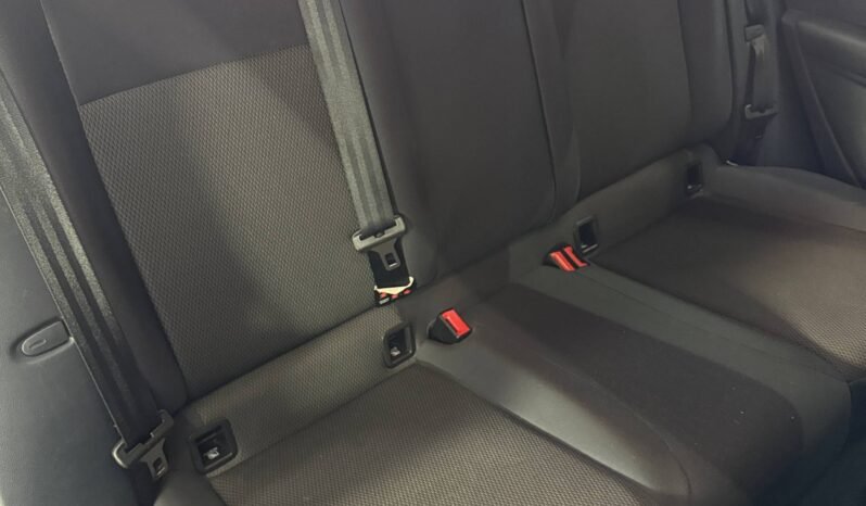 
								VOLKSWAGEN  T-CROSS TRENDLINE 1.0 AT full									