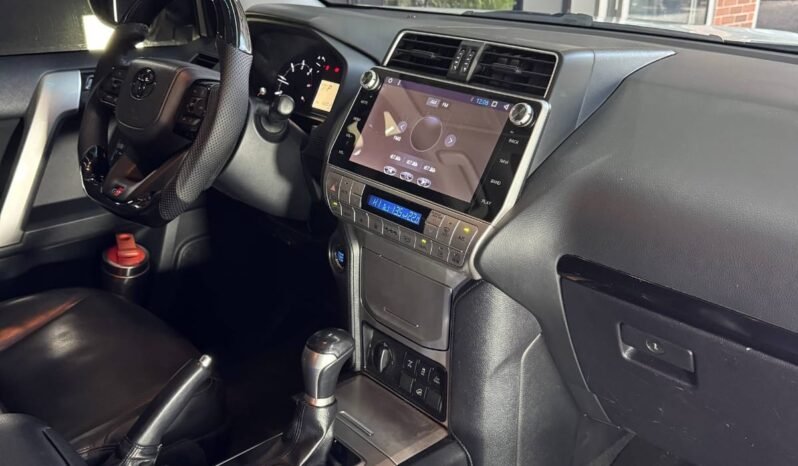 
								TOYOTA PRADO TXL AT 3.0 4X4 full									