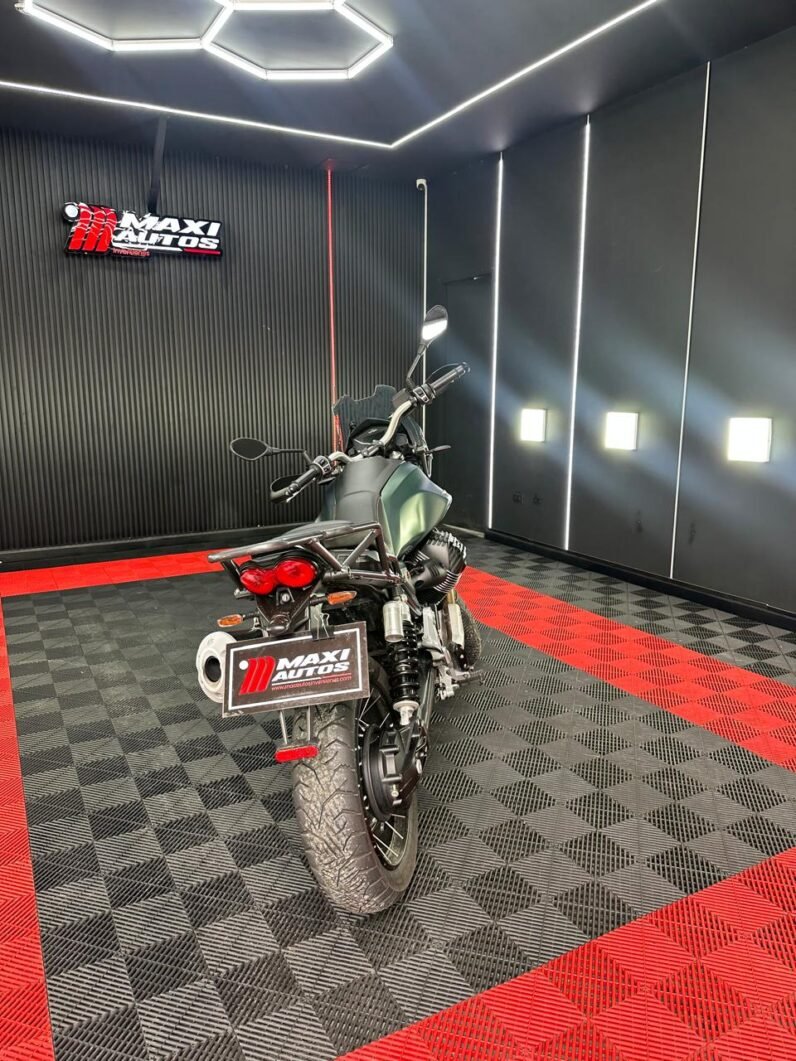 
								MOTO GUZZI V85 TT E5 full									