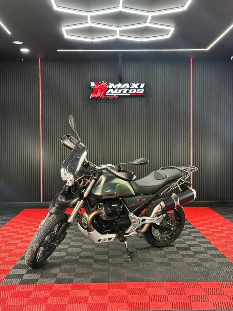 
								MOTO GUZZI V85 TT E5 full									