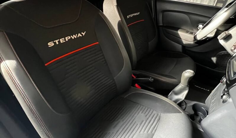 
								RENAULT STEPWAY INTENS MT 1.6 full									