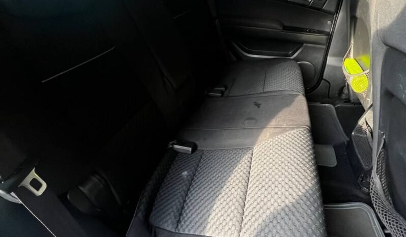 
								SSANGYONG ACTYON G23D MT 2.3 4X4 full									