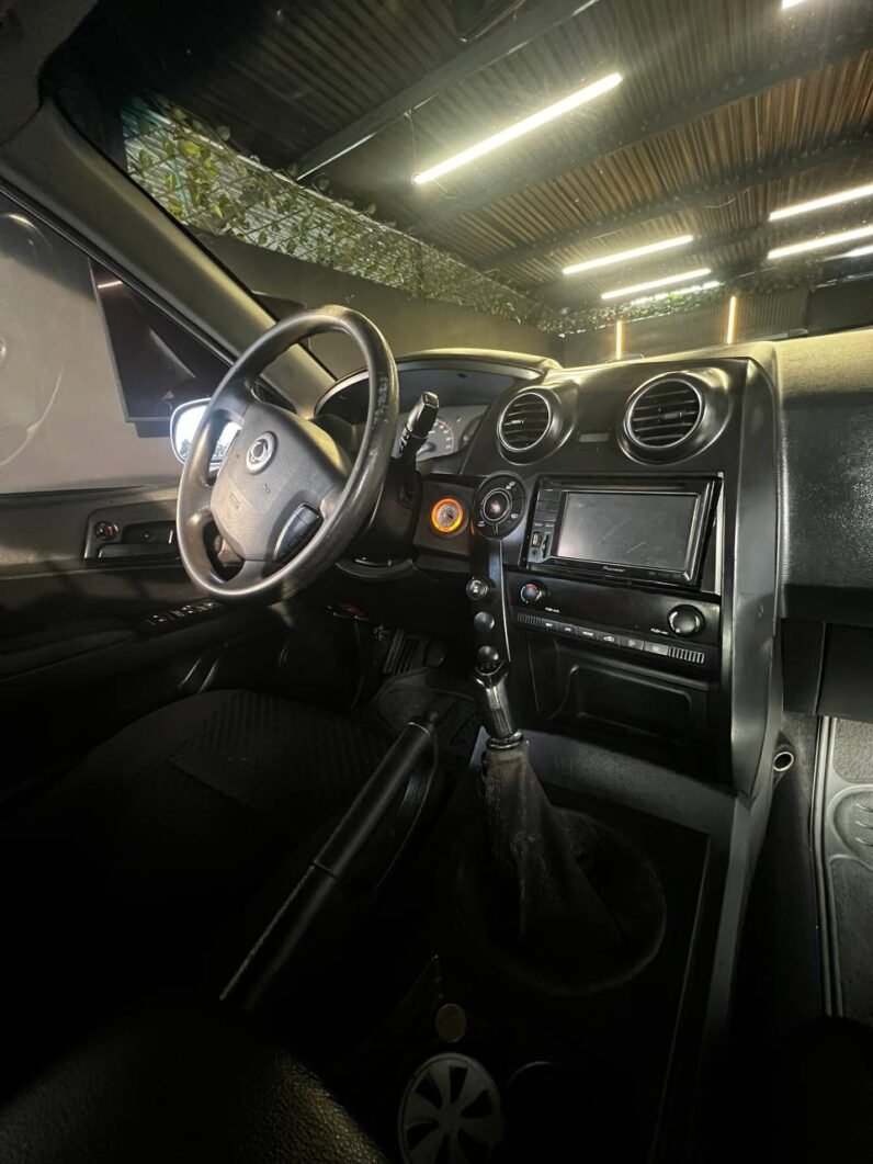
								SSANGYONG ACTYON G23D MT 2.3 4X4 full									