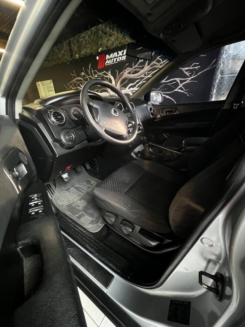 
								SSANGYONG ACTYON G23D MT 2.3 4X4 full									