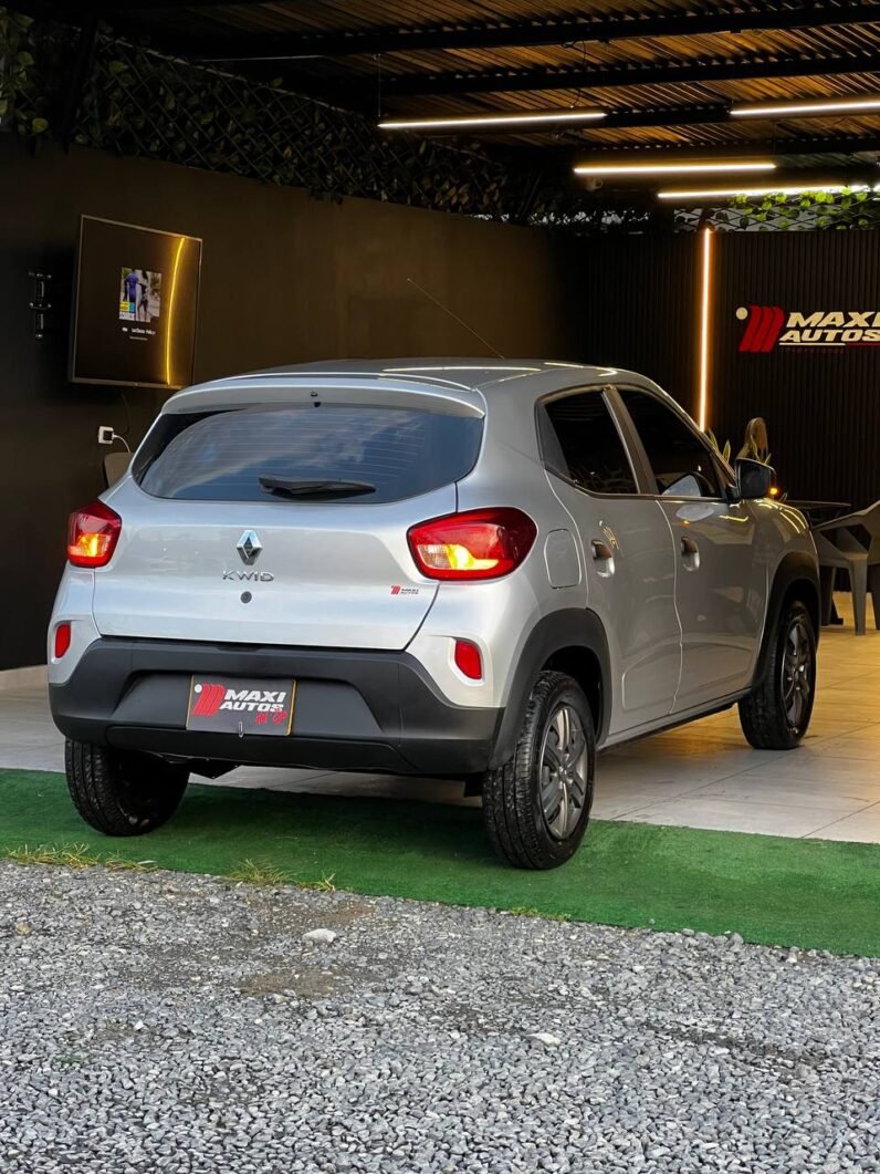 
								RENAULT KWID ZEN MT 1.0 full									