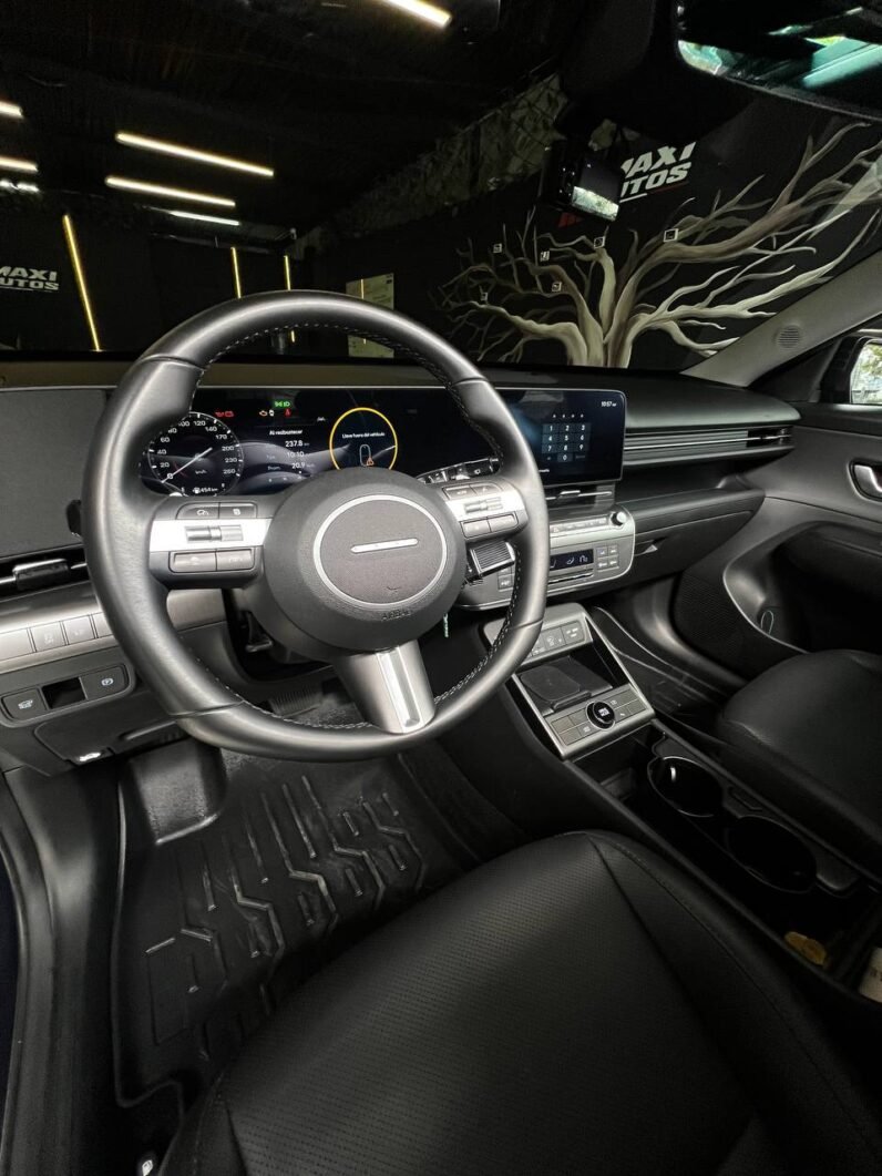 
								HYUNDAI KONA LIMITED HIBRIDA 1.6 AT 4X2 full									