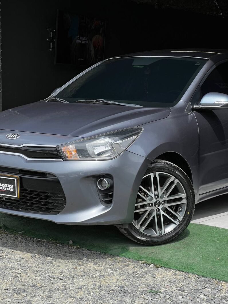 
								KIA RIO VIBRANT AT 1.4 SD full									