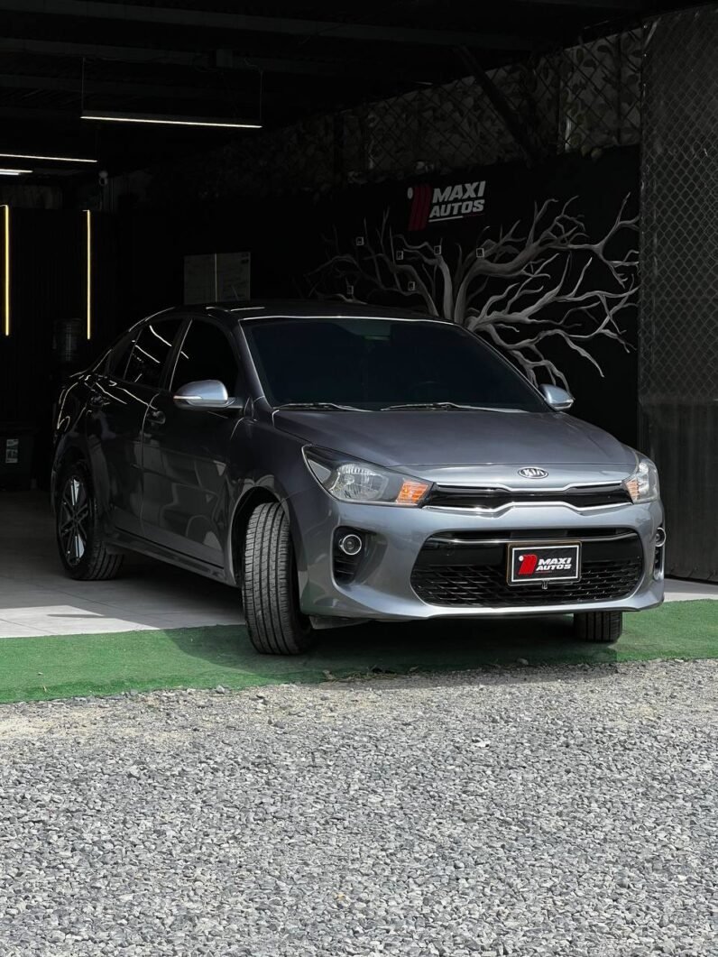 
								KIA RIO VIBRANT AT 1.4 SD full									