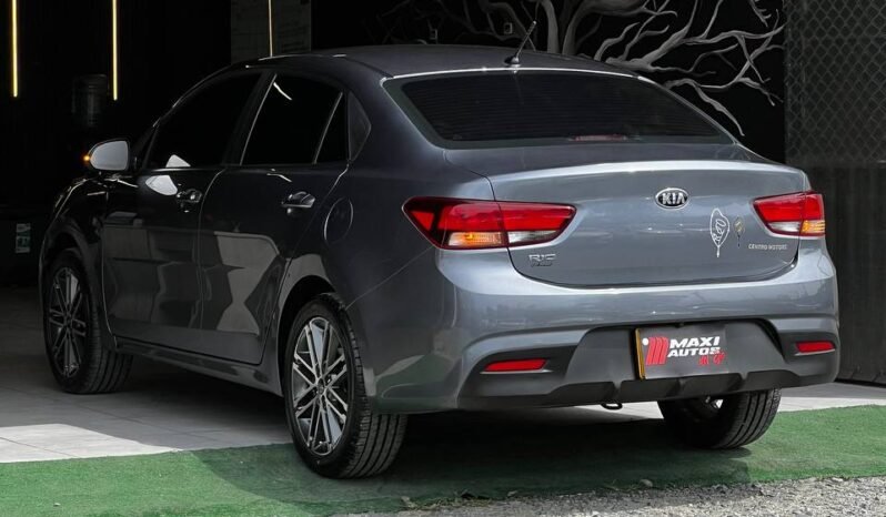 
								KIA RIO VIBRANT AT 1.4 SD full									