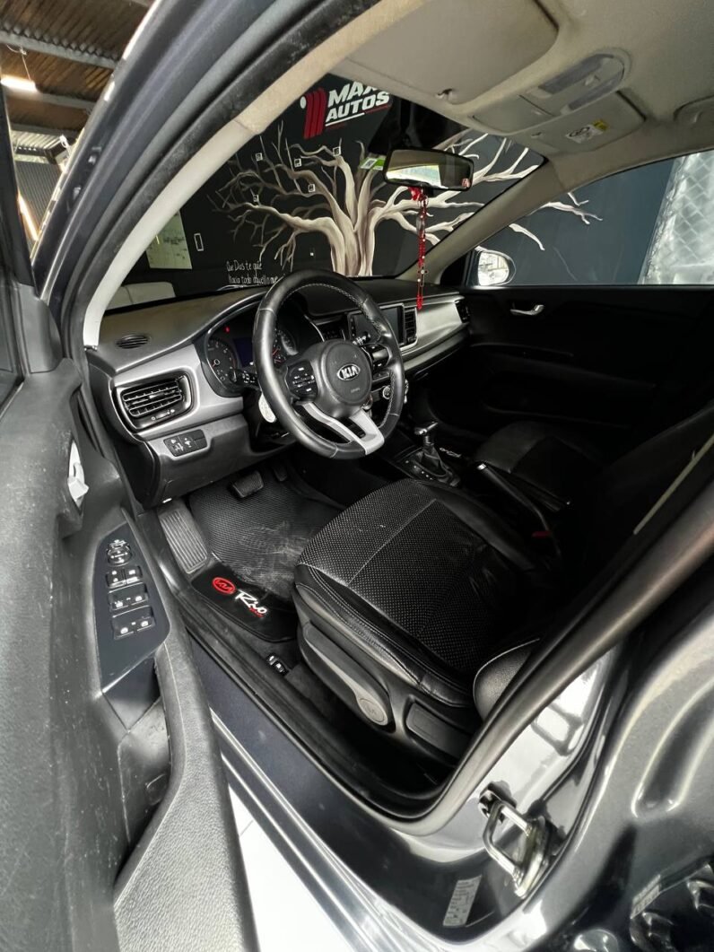 
								KIA RIO VIBRANT AT 1.4 SD full									