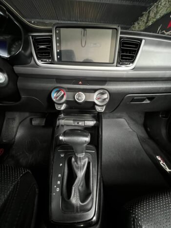 KIA RIO VIBRANT AT 1.4 SD