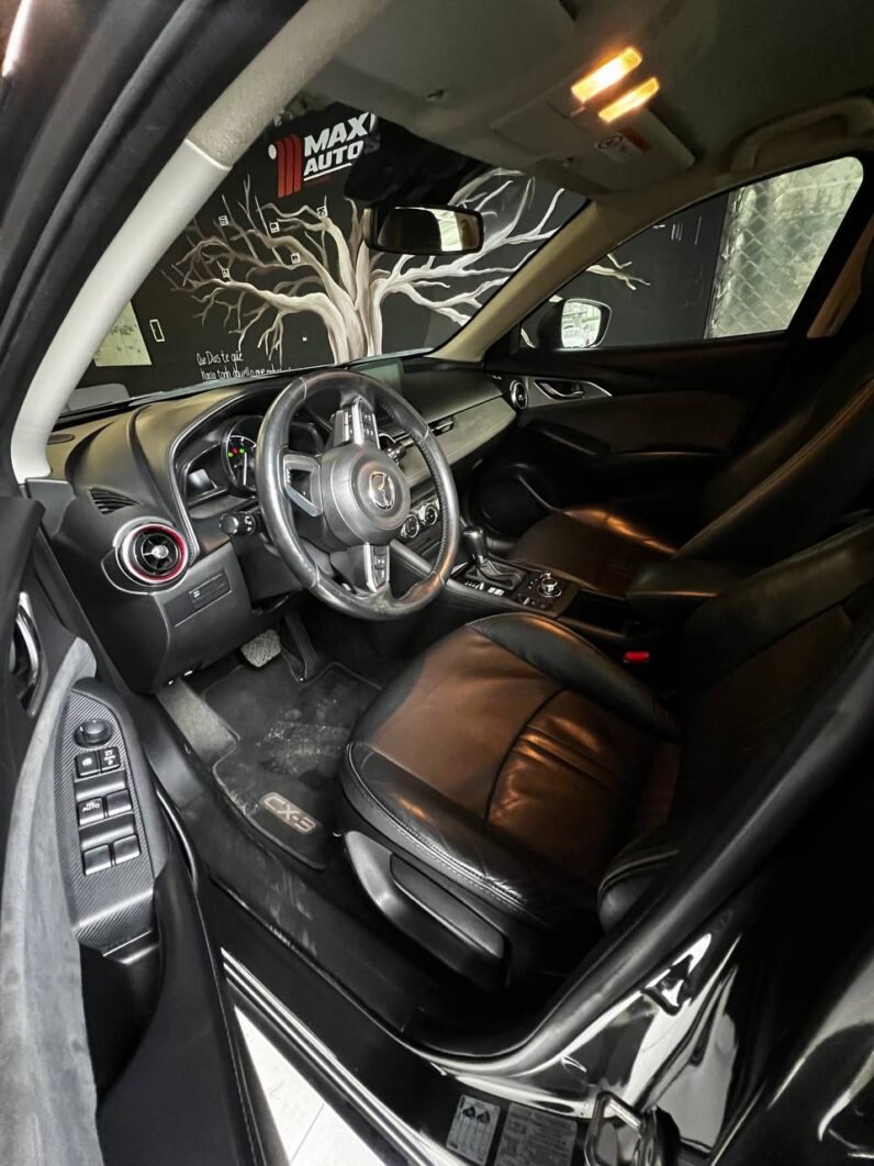 
								MAZDA CX-3  GRAND TOURING AT 4X2 full									