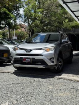 TOYOTA RAV4 STREET 2.0L AT 4×2