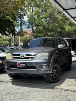 TOYOTA FORTUNER SR.5 4.0 GAS/GASOLINA