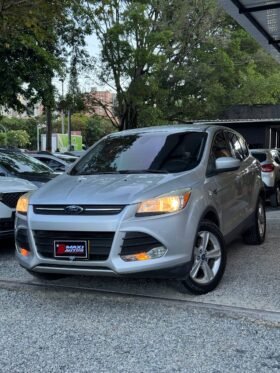 FORD ESCAPE SE 2.0L AT 4×2