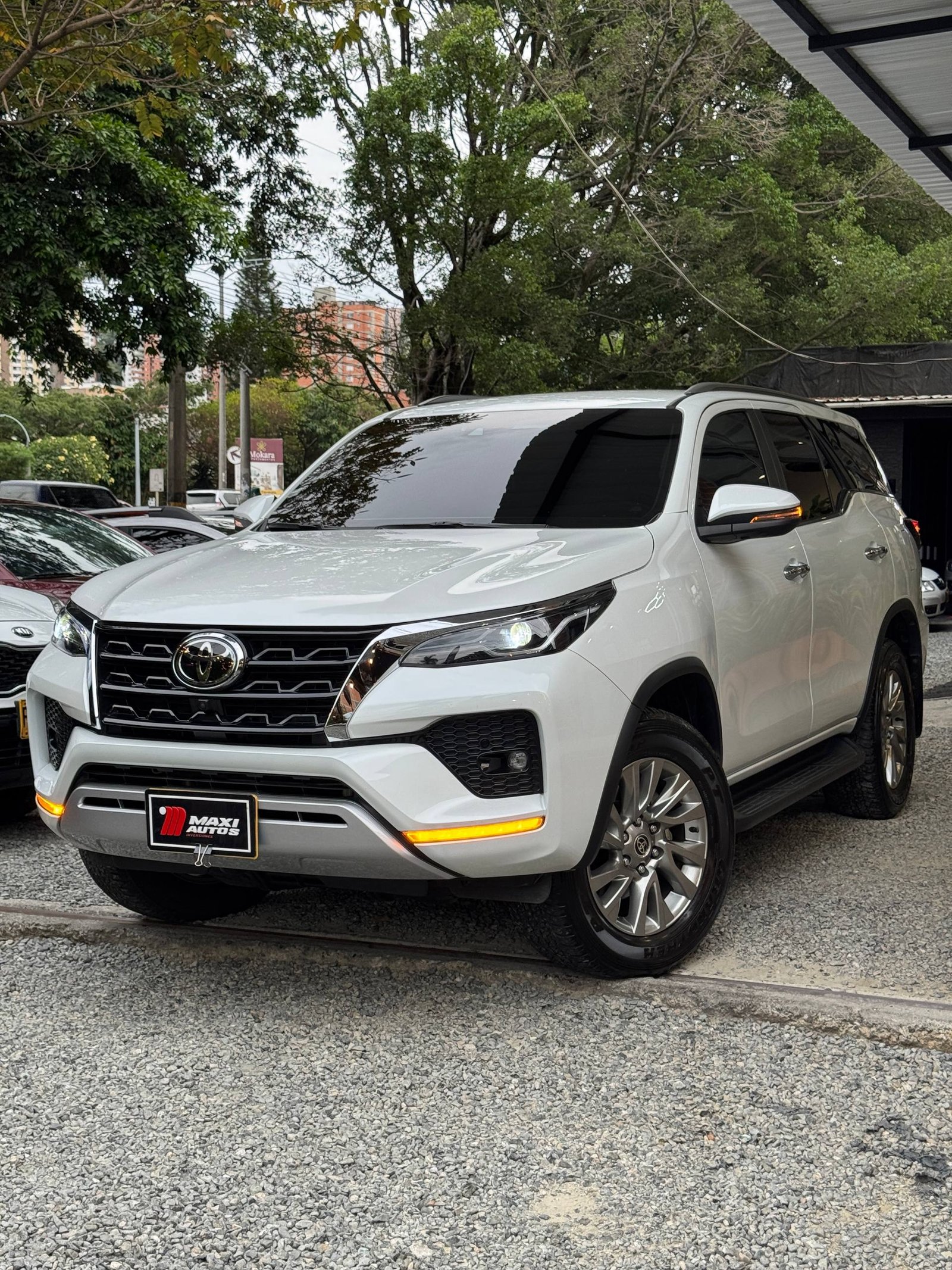 TOYOTA FORTUNER SRV 2.8 DIÉSEL 4X2