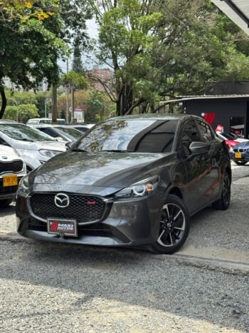 MAZDA 2 GRAND TOURING 1.5L AT