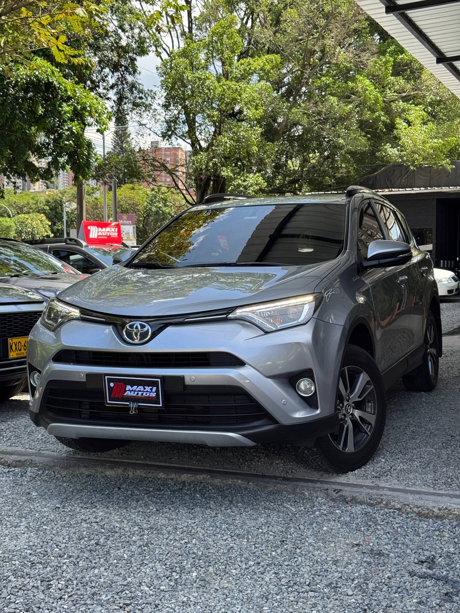 TOYOTA RAV4 STREET 2.0L AT 4×2