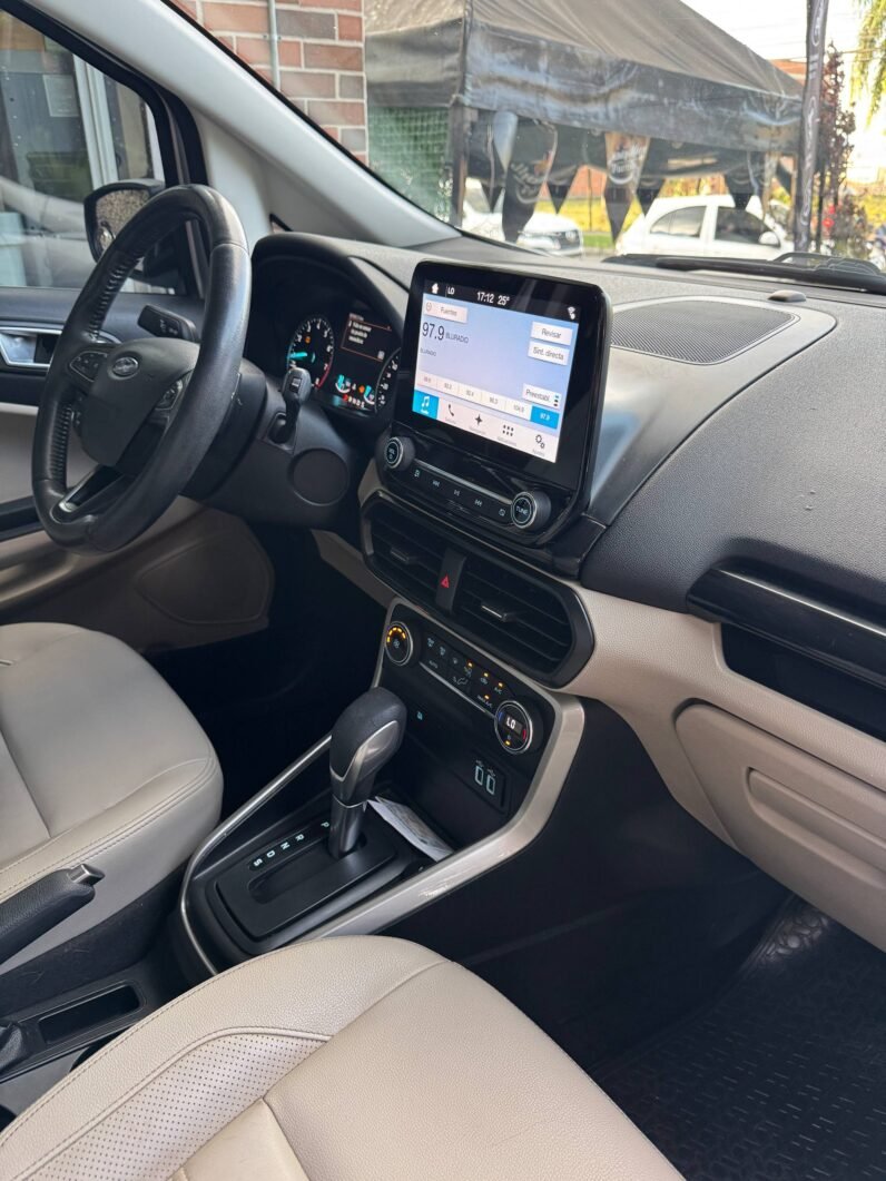 
								FORD ECOSPORT TITANIUM AT 4X2 full									