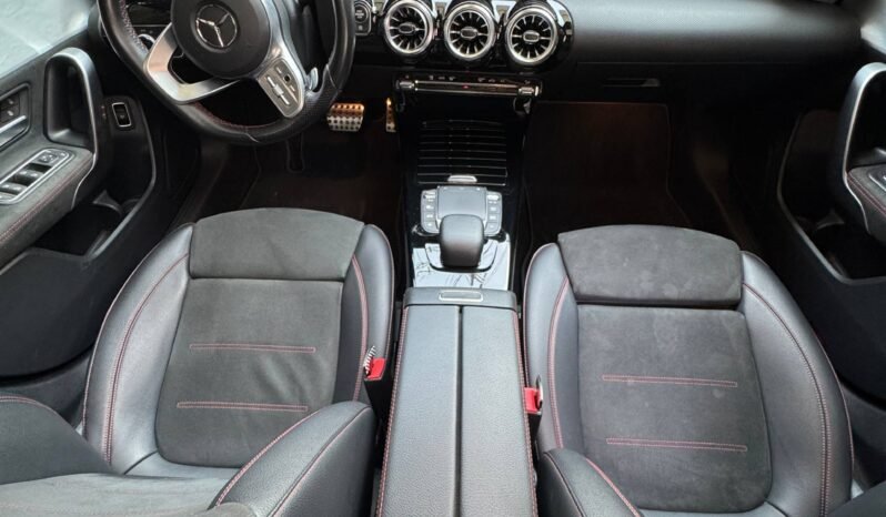 
								MERCEDES-BENZ A 180 AT full									
