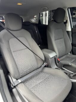 
										CHEVROLET TRACKER LS MT 1.2 TURBO full									