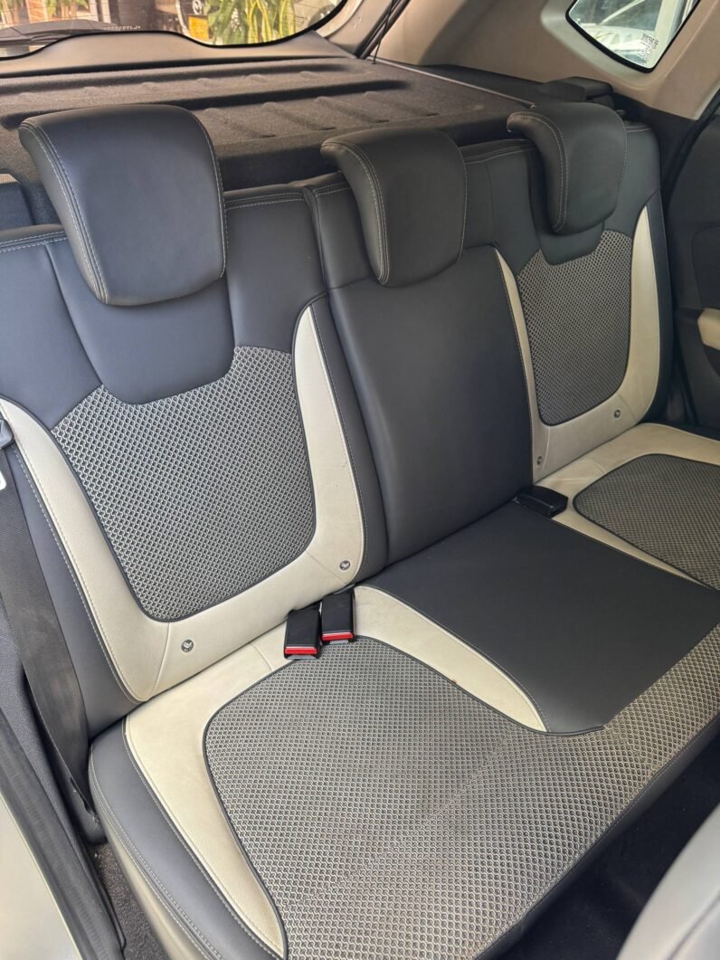 
								RENAULT CAPTUR INTENS AT 2.0 4X2 full									