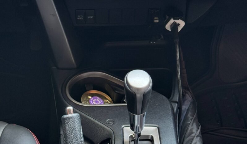 
								TOYOTA RAV4 STREET 2.0L AT 4×2 full									