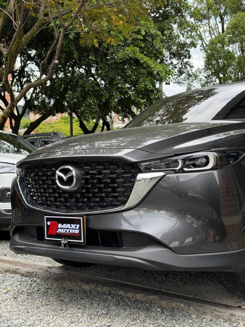 
								MAZDA CX-5 TOURING 2.0L 4×2 full									