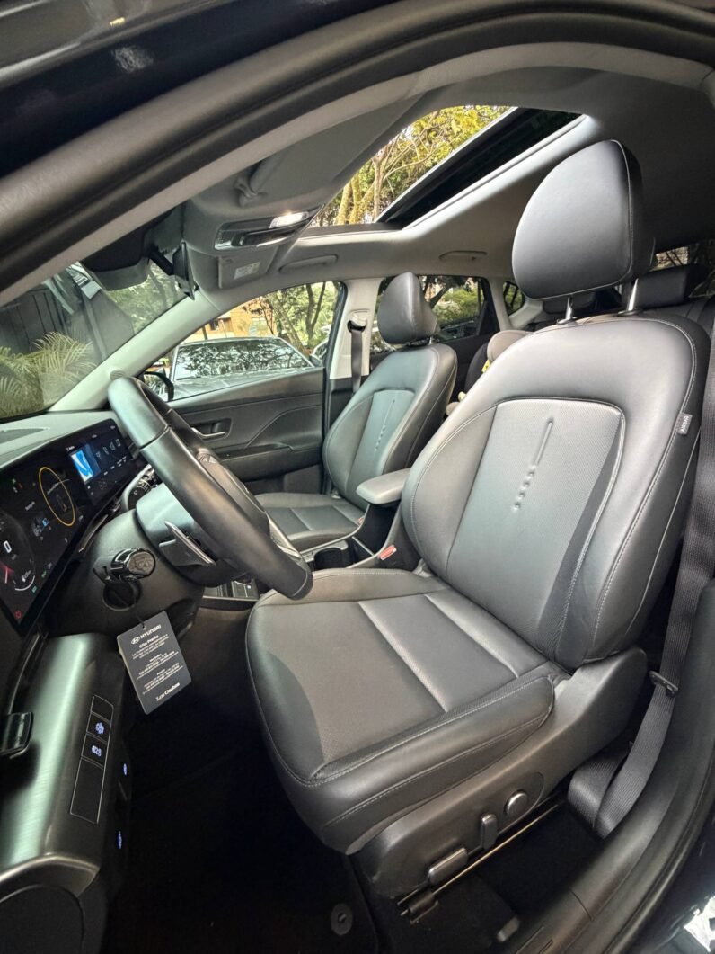 
								HYUNDAI KONA LIMITED HIBRIDA 1.6 AT 4X2 full									