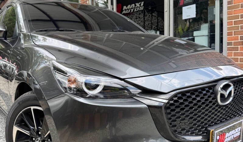 
								MAZDA 2 GRAND TOURING 1.5L AT full									