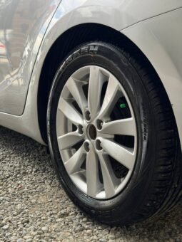
										KIA CERATO PRO EX 1.6 AT full									