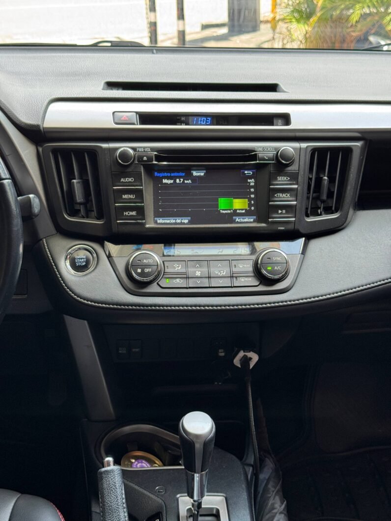 
								TOYOTA RAV4 STREET 2.0L AT 4×2 full									