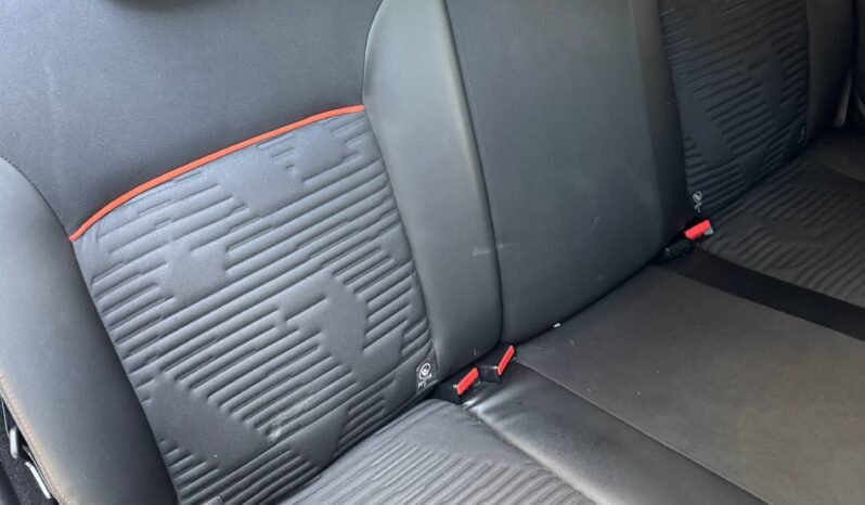 
								RENAULT STEPWAY INTENS AUT CVT 1.6 full									