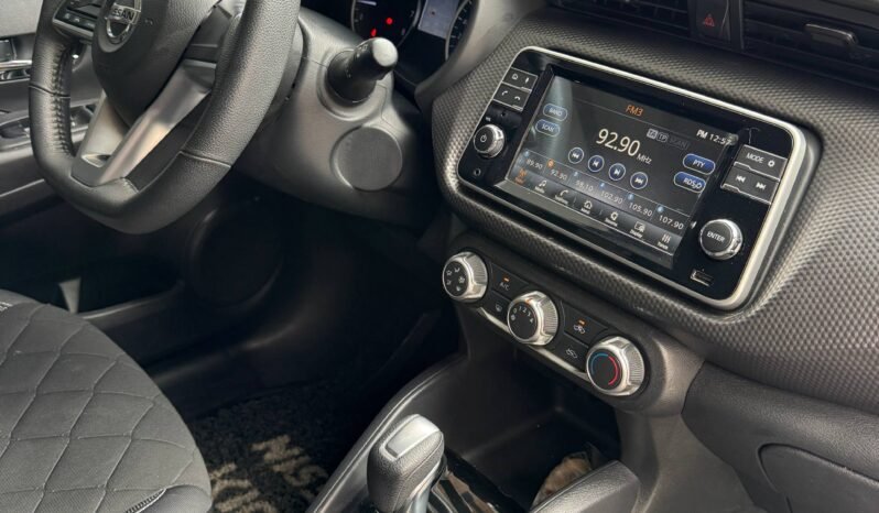 
								NISSAN KICKS ADVANCE AT 1.6 full									