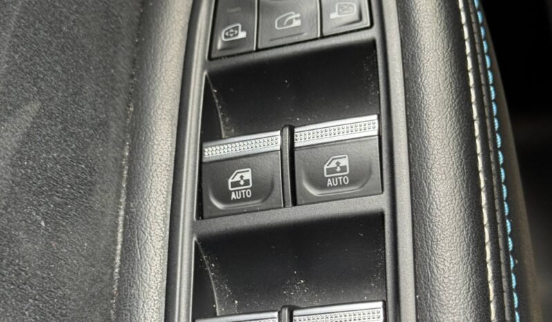 
								RENAULT ARKANA ESPRIT ALPINE AT 4X2 full									