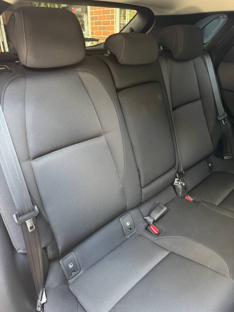 
								MAZDA CX30 TOURING AT 2.0 4X2 full									