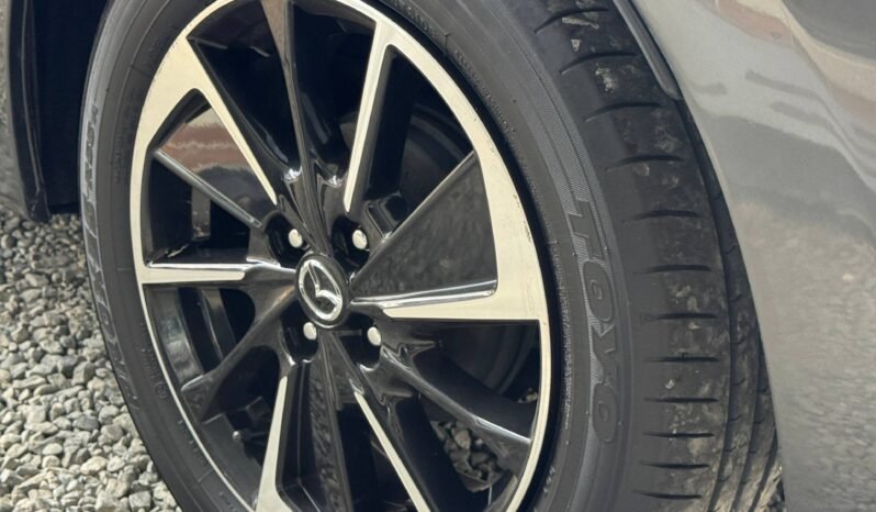 
								MAZDA 2 GRAND TOURING 1.5L AT full									
