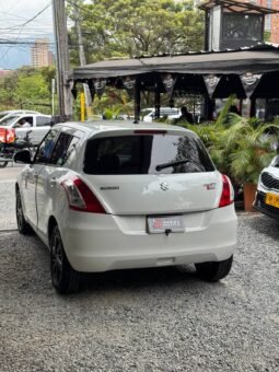 
										SUZUKI SWIFT 1.2 MT HB full									