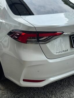 
										TOYOTA COROLLA  SEG AT HIBRIDO 1.8 AT full									