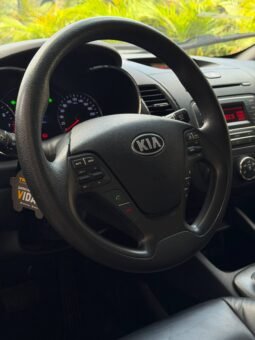 
										KIA CERATO PRO EX 1.6 AT full									
