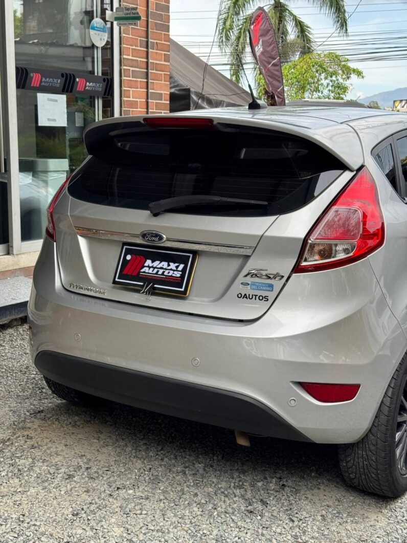 
								FORD FIESTA TITANIUM AT 1.6 full									