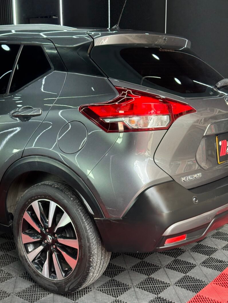 
								NISSAN KICKS ADVANCE MT 1.6L 4X2 full									