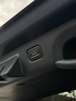 
										HYUNDAI KONA LIMITED HIBRIDA 1.6 AT 4X2 full									