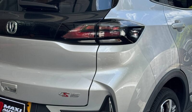 
								CHANGAN CS15 LUXURY MT 1.5 4X2 full									